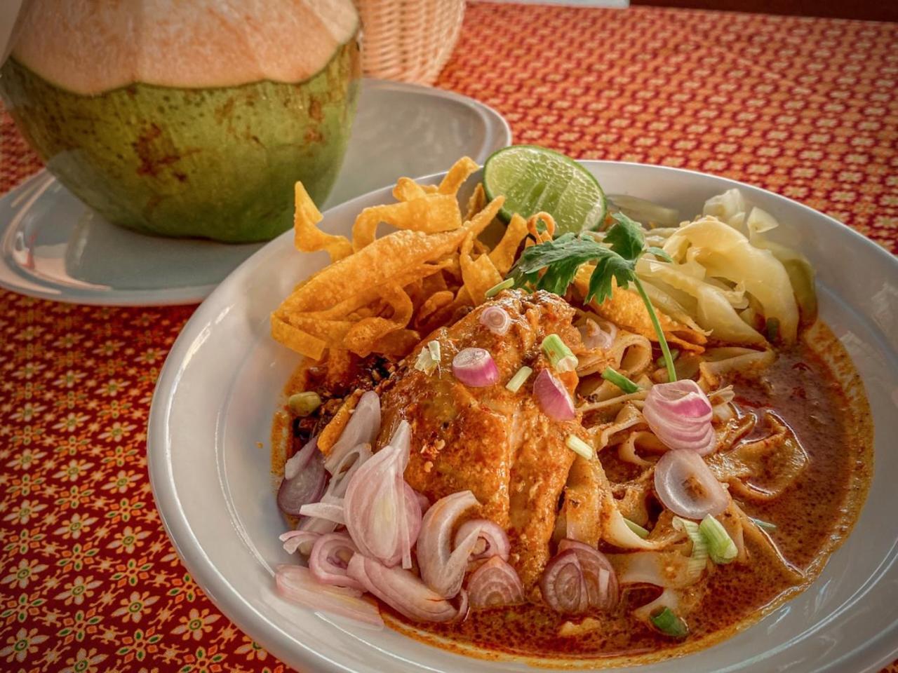 Sugar&Spice Inn Pantai Kata Bagian luar foto